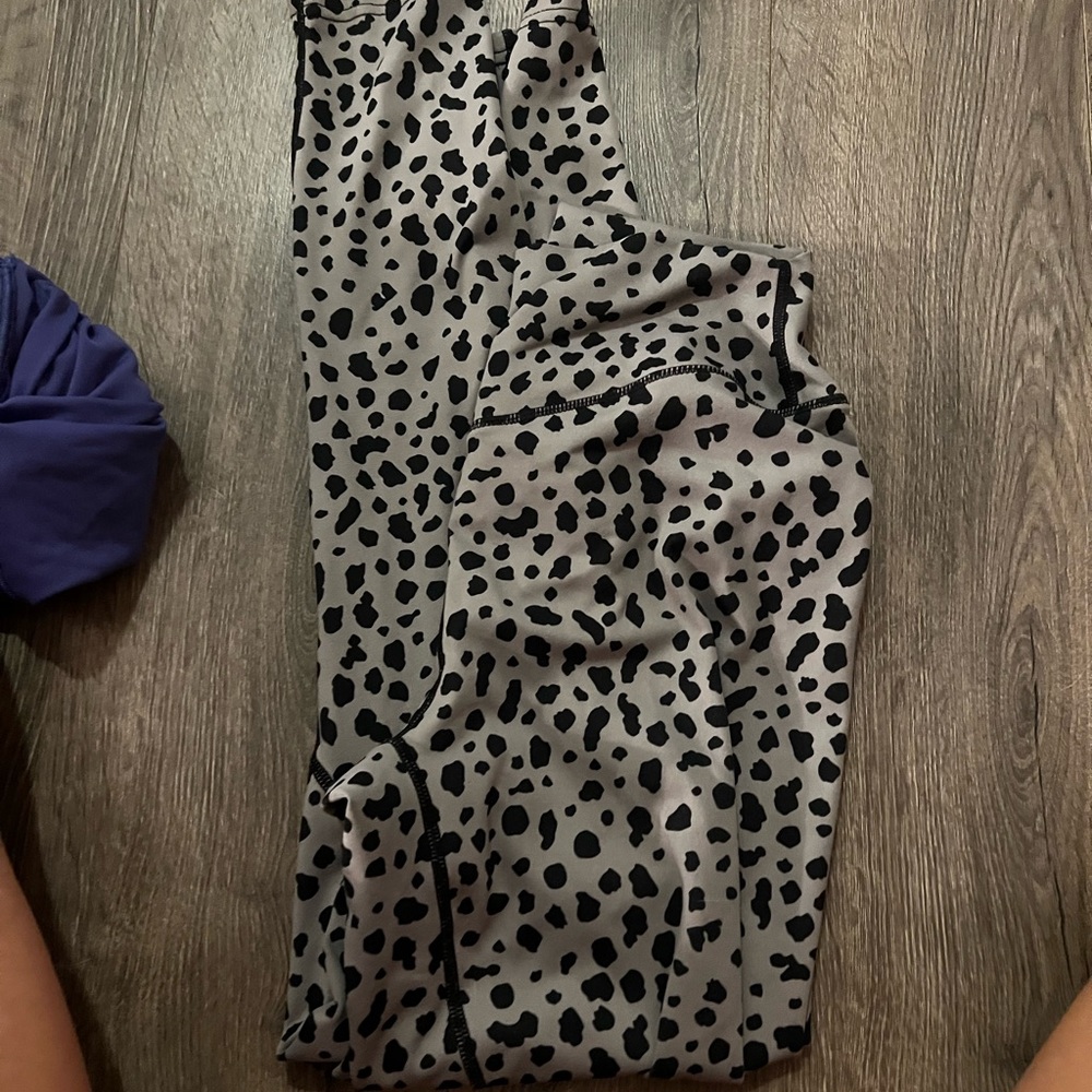 Balance Athletica Gray and Black Leopard Leggings